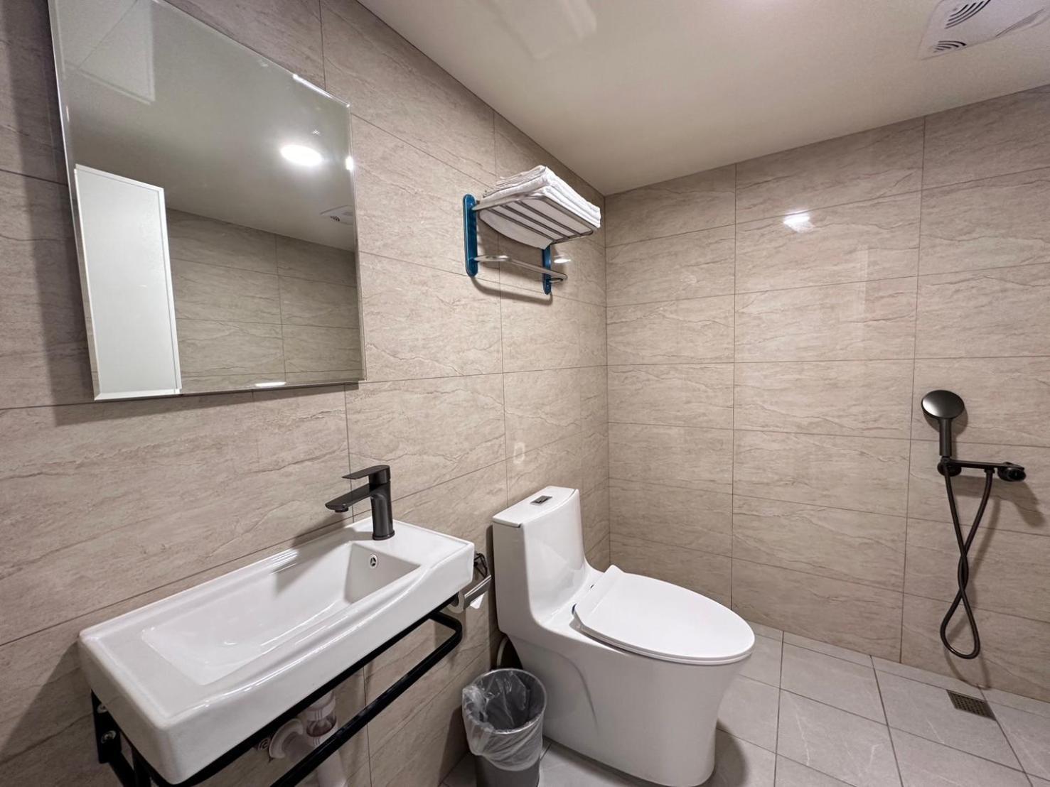 可青大飯店grand Ke-Cing Hotel Yilan المظهر الخارجي الصورة